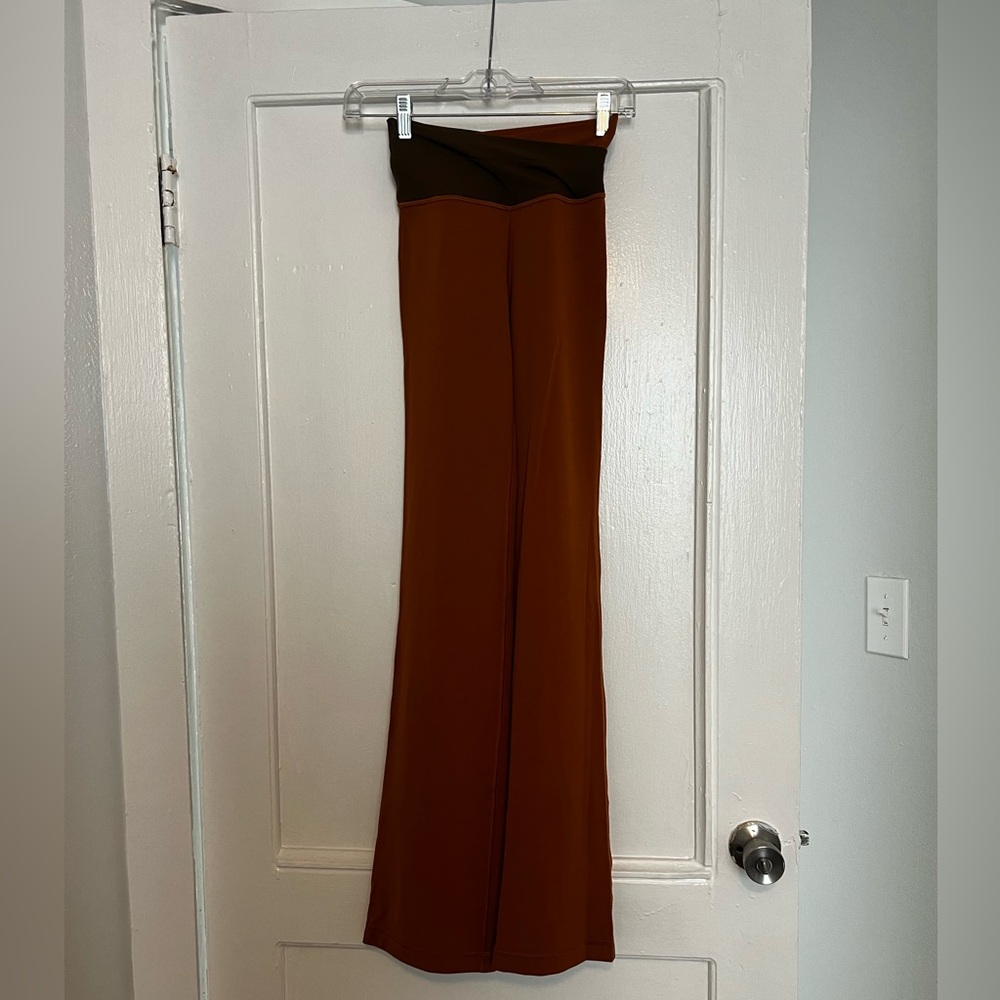 Lululemon Flare